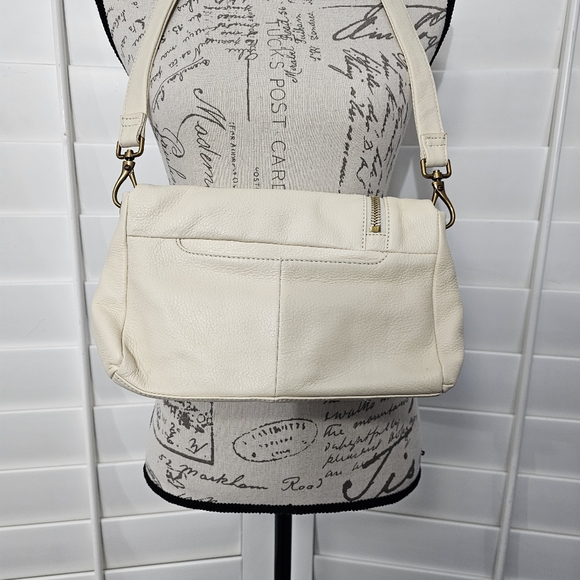 HOBO CLASSIC SHOULDER BAG/PURSE - Picture 3 of 16